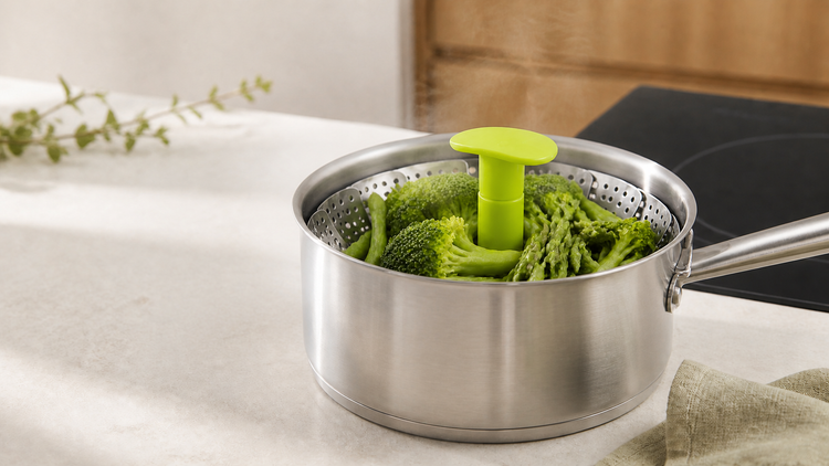 Steamer Basket 160 to 230mm with Extendable Feet