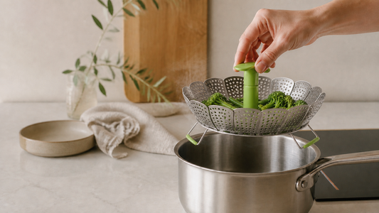 Steamer Basket 160 to 230mm with Extendable Feet